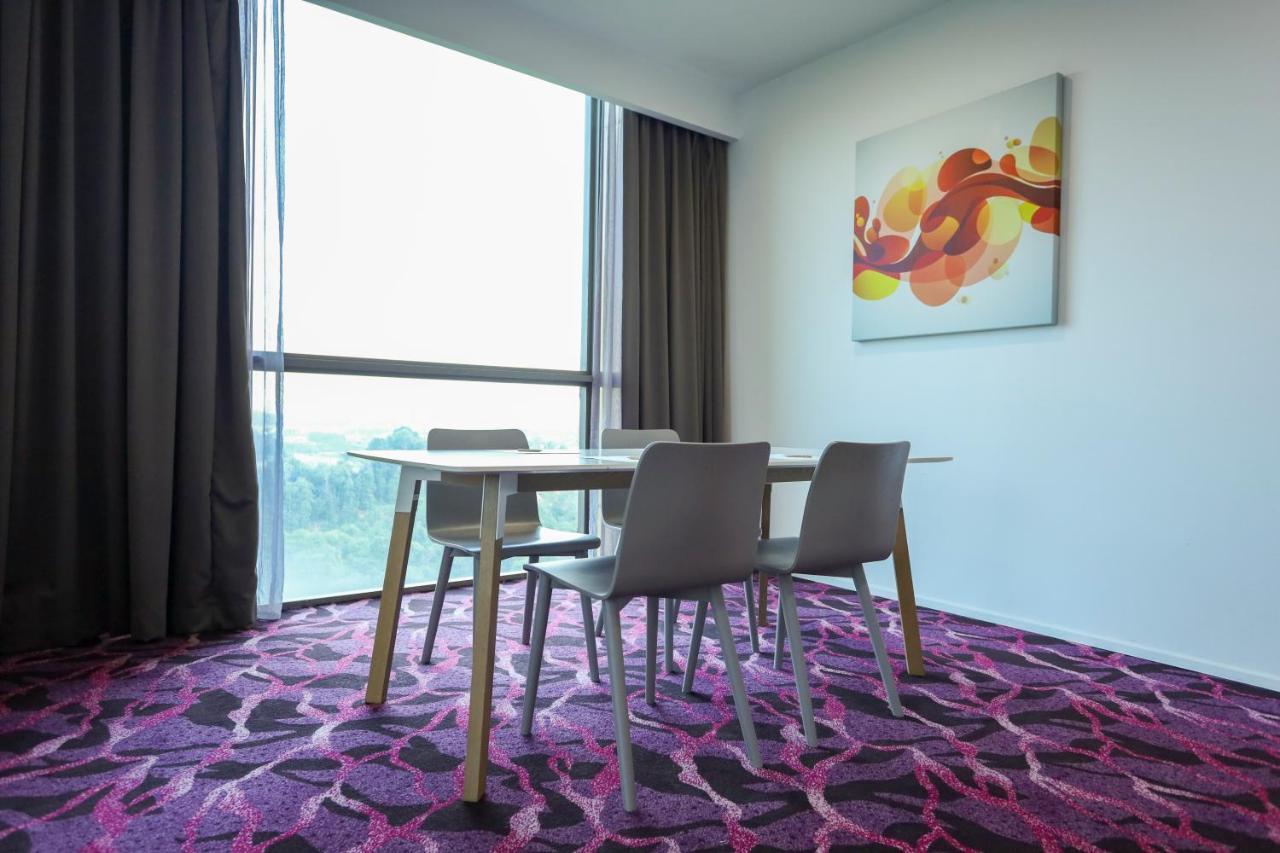 Pegasus Hotel שאה אלאם מראה חיצוני תמונה