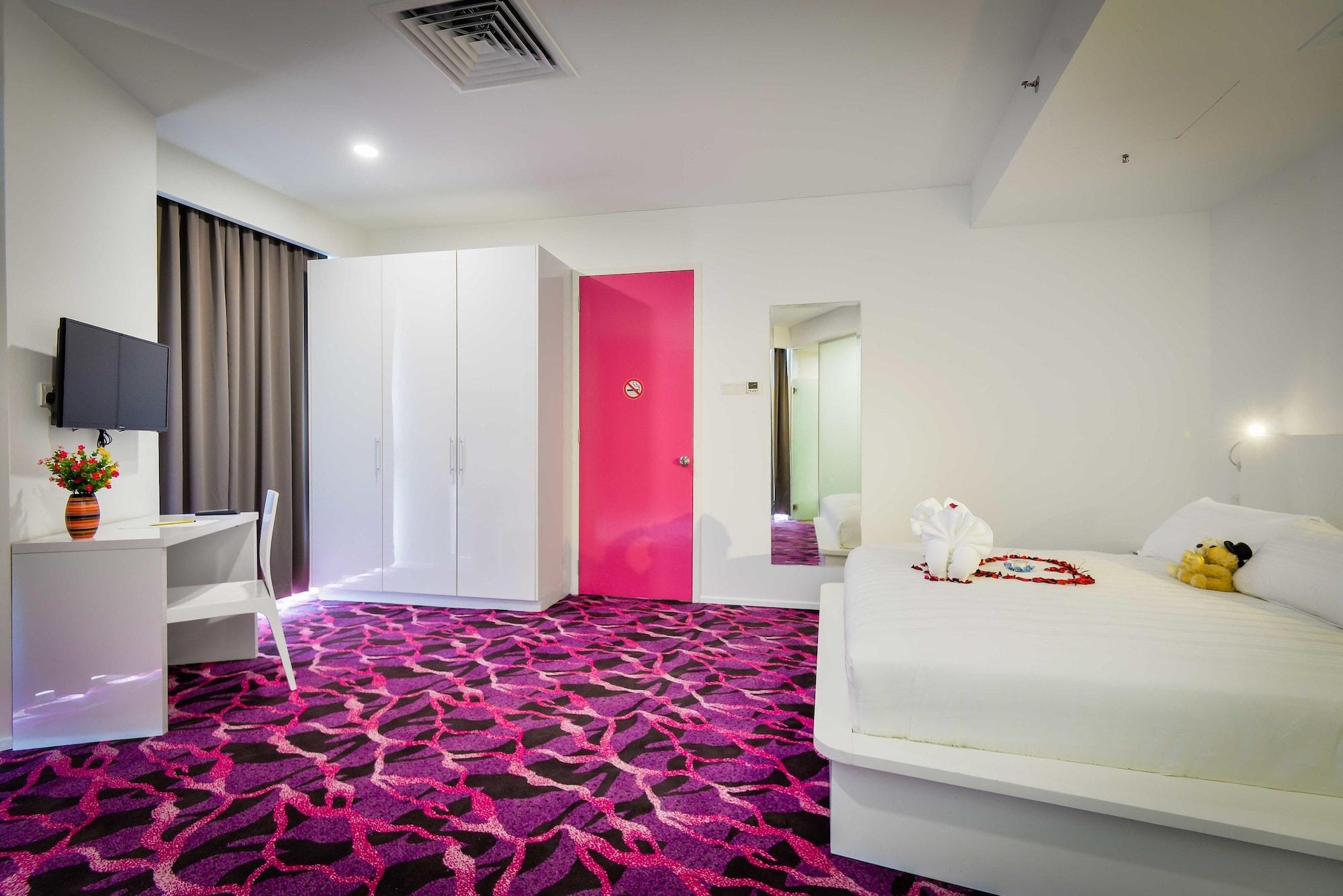 Pegasus Hotel שאה אלאם מראה חיצוני תמונה