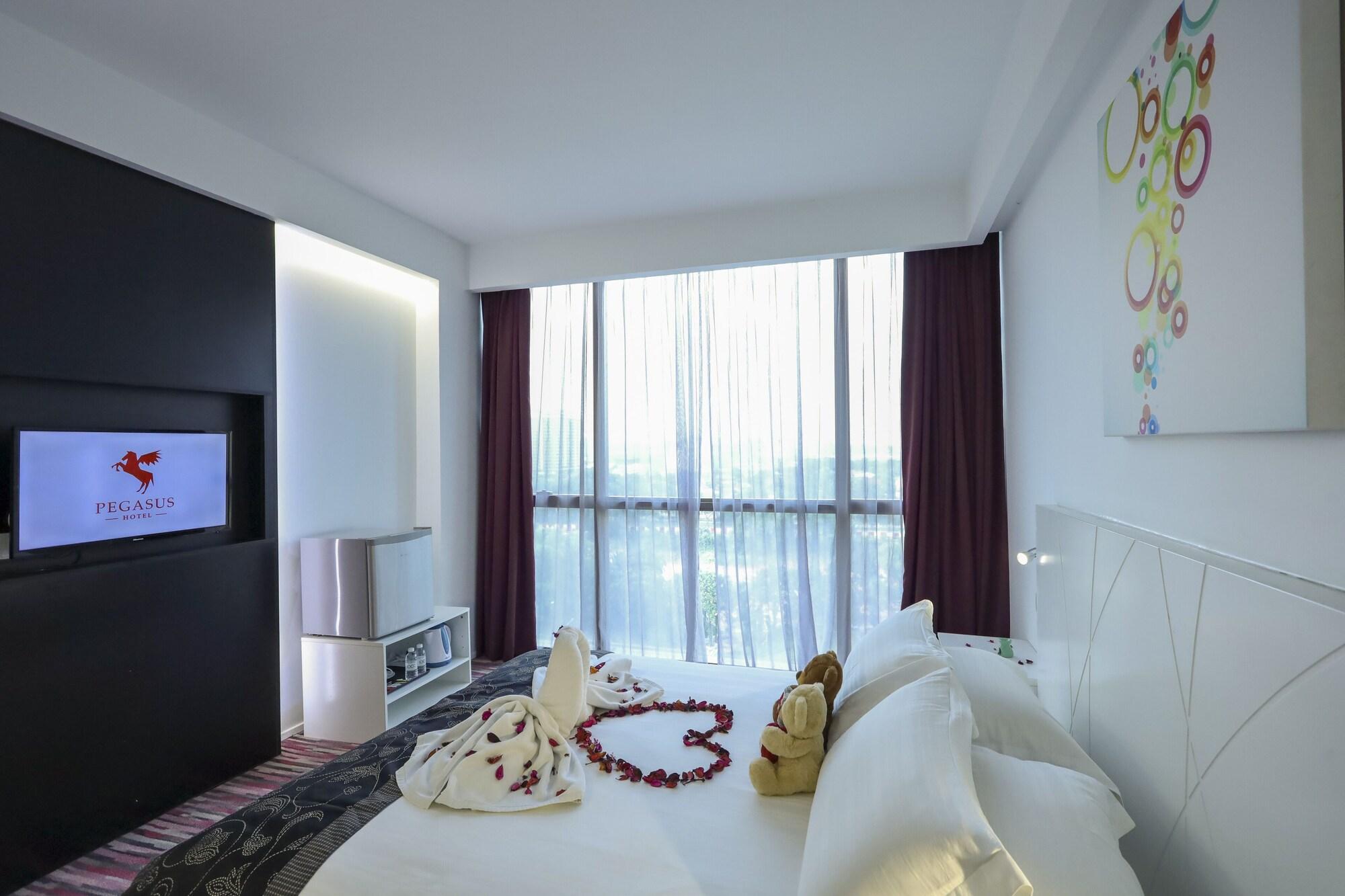 Pegasus Hotel שאה אלאם מראה חיצוני תמונה