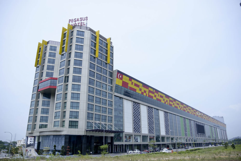 Pegasus Hotel שאה אלאם מראה חיצוני תמונה
